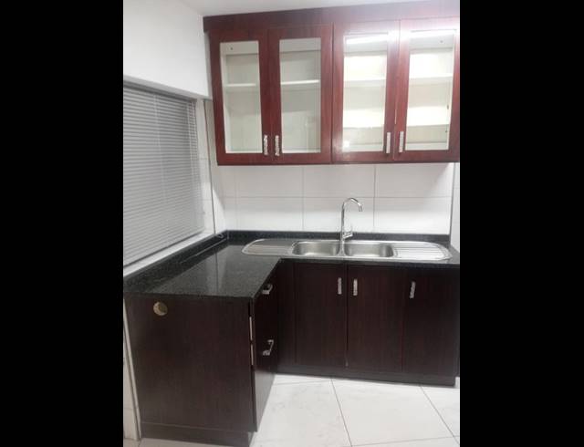 3 BEDROOM PROPERTY TO RENT IN NORTH BEACH